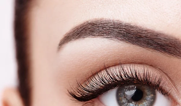 Μακιγιάζ για κάθε σχήμα ματιών: Tα tips που ΠΡΕΠΕΙ να ξέρεις!