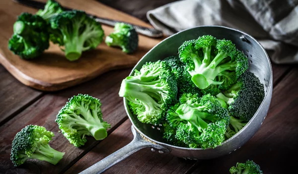 6 φαγητά της μαμάς που σιχαινόσουν σαν παιδί και τώρα τα λατρεύεις