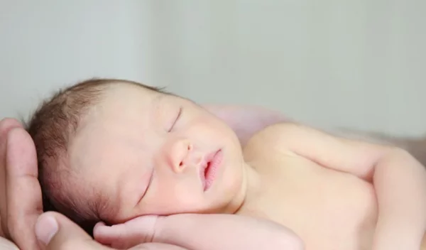 Εκπαίδευση ύπνου για το μωρό - τώρα που μένουμε σπίτι εξαιτίας του κορονοϊού