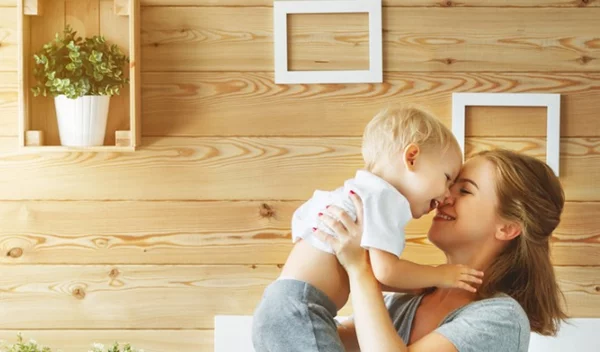 Πότε πρέπει να λέμε μπράβο στα παιδιά; Και πώς μπορείς να ενθαρρύνεις το παιδί σου πραγματικά;