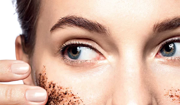 Ξέρεις γιατί η απολέπιση προσώπου είναι το μέλλον της επιδερμίδας σου;