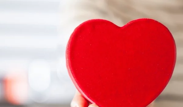 Δωρεά αιμοπεταλίων: Τι είναι, ποιος μπορεί να προσφέρει, η διαδικασία