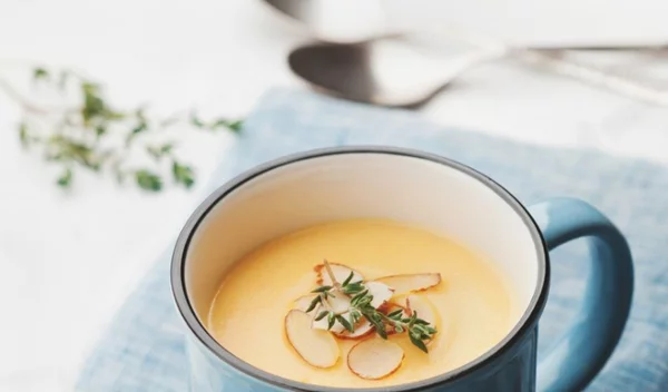 Γιατί λατρεύουμε τις σούπες το χειμώνα και 3 ιδέες για να δοκιμάσεις τώρα