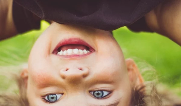 Ώρα για παιχνίδι! Τι είναι οι εναλλακτικοί παιδότοποι;