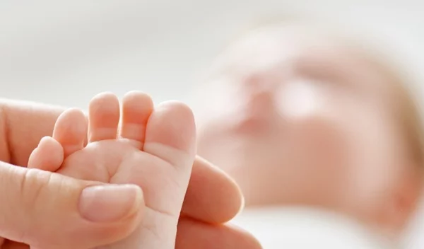 Η πρώτη επίσκεψη παιδιάτρου στο σπίτι - τι να περιμένεις