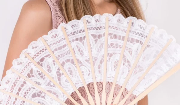 Ανάβεις ή όχι το κλιματιστικό; Οι οδηγίες του Ιατρικού Συλλόγου Αθηνών για ασφάλεια στο γραφείο και το σπίτι