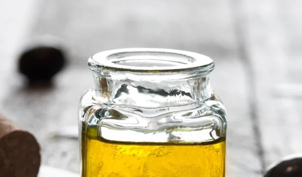 Θέλεις καλύτερη υγεία, ευεξία και μακροζωία; Το ελαιόλαδο είναι η τροφή που αποδεδειγμένα σε κάνει πιο υγιή