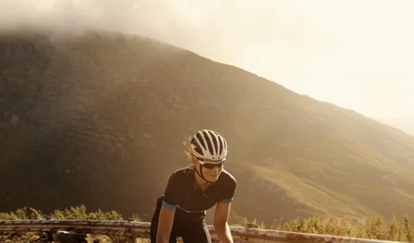 Η διατροφή πριν τον αγώνα ποδηλασίας και τι να φας μετά την άσκηση (ή τον αγώνα)