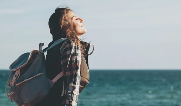 «Θέλω να κάνω ένα ταξίδι!» Είτε θα ταξιδέψεις για δουλειά είτε για αναψυχή, δες τις οδηγίες του CDC