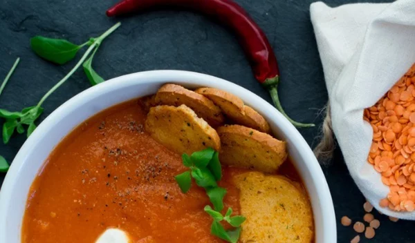 3 όσπρια που κάνουν καλό στην καρδιά σου (και ο αναπάντεχος τρόπος να φας τις φακές)