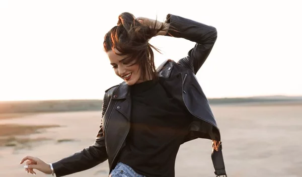 Λιποαναρρόφηση με λέιζερ: Αντιμετώπισε αποτελεσματικά τοπικό πάχος και κυτταρίτιδα