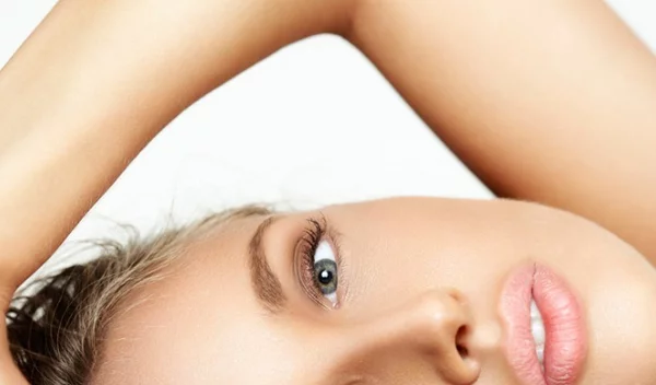 3 μυστικά για τέλειο δέρμα από τις beauty gurus