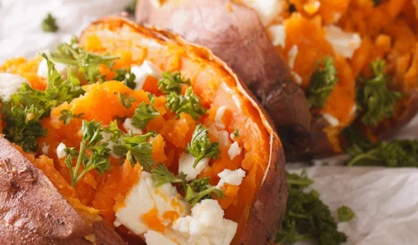 Πώς να φάω τη γλυκοπατάτα; Να πώς θα την εντάξεις στη διατροφή σου