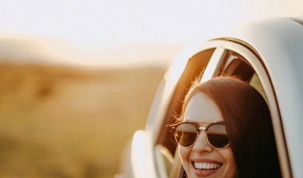 Περνάς πολλές ώρες στο αυτοκίνητο; Δες τι (αναπάντεχα) προβλήματα υγείας μπορεί να σου δημιουργεί