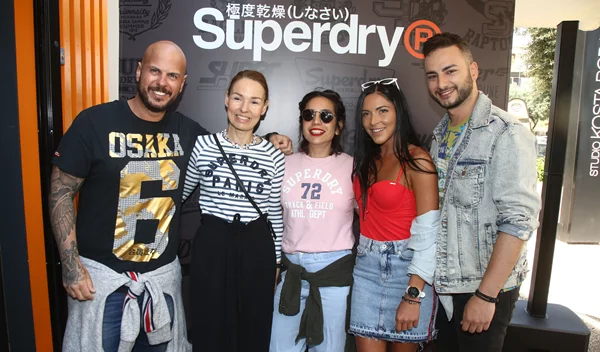 Λαμπερό opening party στο νέο Superdry store 