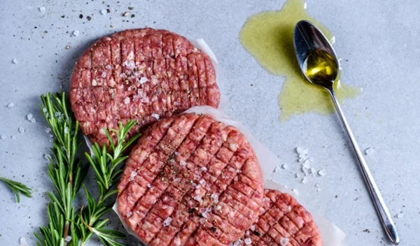 Κιμάς με λάχανο και τζίντζερ