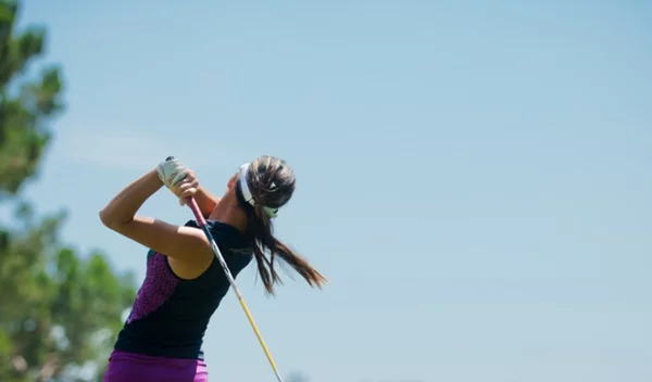 Πάμε για γκολφ; Η άσκηση που καίει πολλές θερμίδες και ΔΕΝ το ξέρεις!