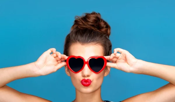 Καινούργια γυαλιά ηλίου; Να τι να προσέξεις πριν τα αγοράσεις