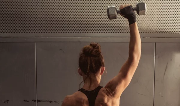 Τι είναι το εξάρθρημα του ώμου; Και γιατί είναι τόσο σημαντική η σωστή 1η αντιμετώπιση;