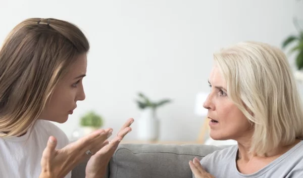 Τσακωμοί με τους γονείς: Πώς θα μάθεις να δίνεις «μάχες» με καλύτερο αποτέλεσμα;