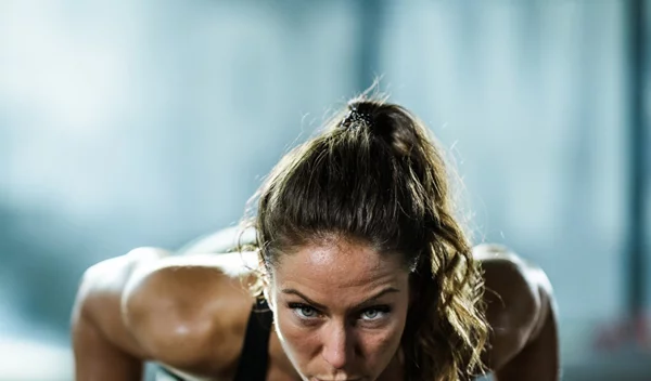 Η σωστή τεχνική για το push-up από τον trainer