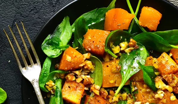 Πώς να φάω το σπανάκι; 2 συνδυασμοί που πρέπει να αποφύγεις