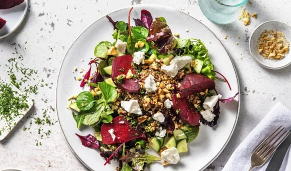 Μια σαλάτα με φακές για να βρεις τη φόρμα σου μέχρι τις γιορτές