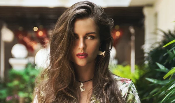 Λατρεύεις το wavy look; 15 υπέροχες ιδέες για κάθε μήκος και στυλ