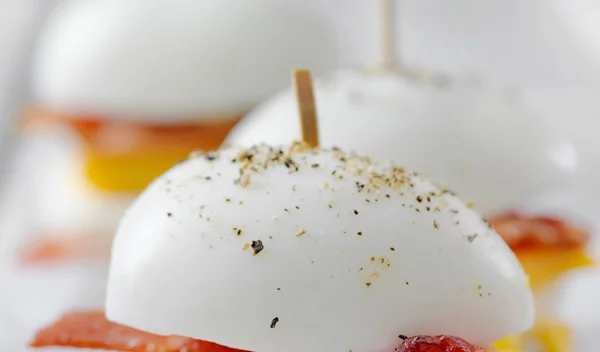 Κετογονική διατροφή: Πώς βελτιώνει το Αλτσχάιμερ, την πολλαπλή σκλήρυνση, την ημικρανία και τον αυτισμό