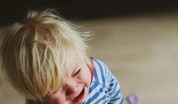 7 τρόποι για να μην περιμένουν τα παιδιά μας τα πάντα από μας