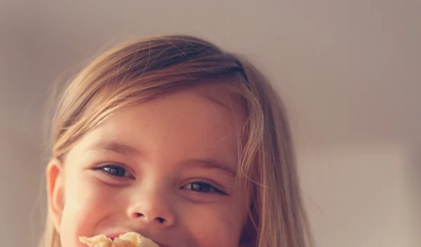 Τι τρώνε τα παιδιά το απόγευμα; Υγιεινές ιδέες για απογευματινό σνακ για παιδιά