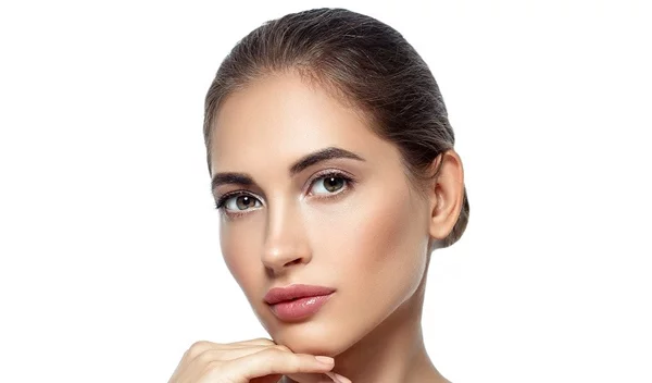 Μένουμε σπίτι - ώρα για φροντίδα του προσώπου και αναγέννηση της επιδερμίδας μας