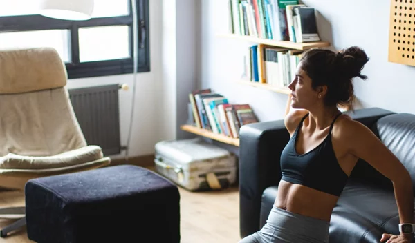 Βίντεο: Να πώς θα αποκτήσεις επίπεδη κοιλιά (3 προγράμματα)