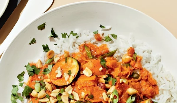 Στιφάδο με γλυκοπατάτες και φιστίκια και όλοι οι τρόποι που μπορείς να το δοκιμάσεις (ακόμα και σαν σνακ!)