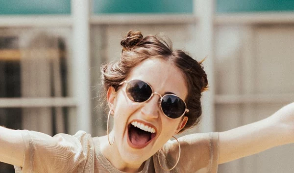4 συνήθειες του καλοκαιριού που μας ανεβάζουν τη διάθεση