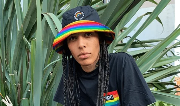 DIESEL: Λανσάρει την capsule συλλογή αφιερωμένη στο Pride