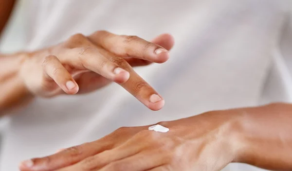 Συμβουλές για την καθημερινή υγιεινή και σωστή φροντίδα των χεριών