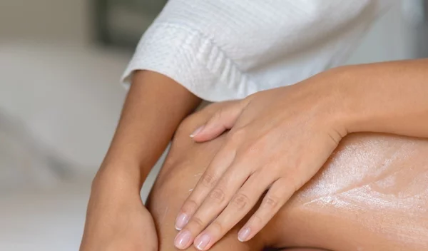 Σπιτικό after sun με συνταγή της αισθητικού Δήμητρας Γουλά