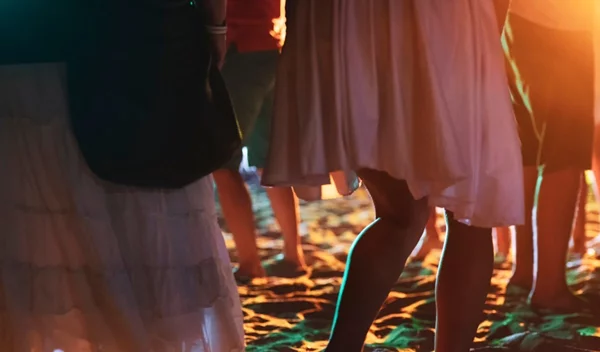 Να περιμένουμε κι άλλα μέτρα για τον κορονοϊό; Τι να προσέχουν οι νέοι; Ο λοιμωξιολόγος Χαράλαμπος Γώγος απαντά