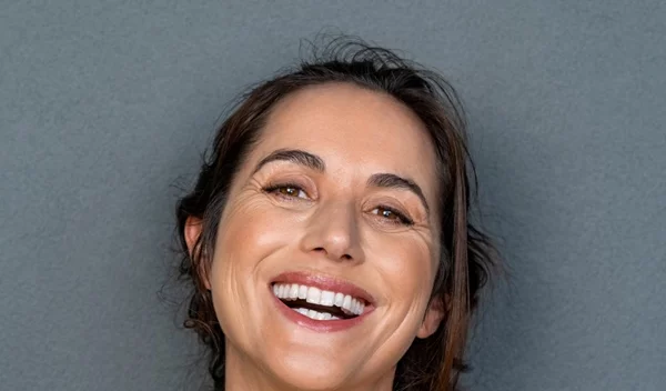 Οι 4 συνήθειες των ελκυστικών ανθρώπων