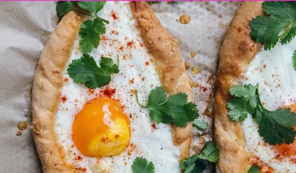 Το brunch του Σαββατοκύριακου: Φτιάξαμε σπιτικό πεϊνιρλί