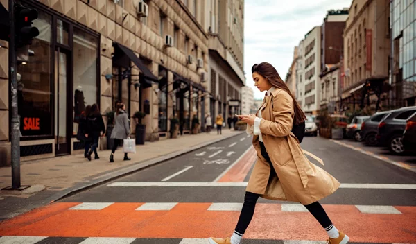 Οι τάσεις της σεζόν έχουν παπούτσια για κάθε περίσταση