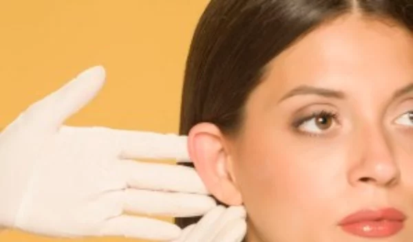 Ωτοπλαστική: Τα σημεία «κλειδιά» και όσα πρέπει να γνωρίζουμε