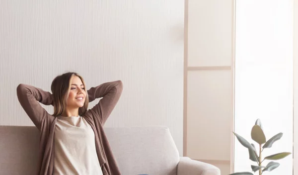 Πόσο επιζεί ο κορονοϊός: Στο γυαλί, στο ύφασμα και στο χαρτί - νέα έρευνα απαντά