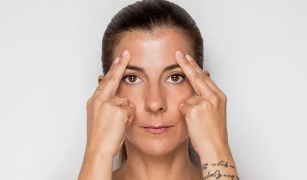 Ποιες κινήσεις Face Yoga να κάνω για αντιγήρανση;