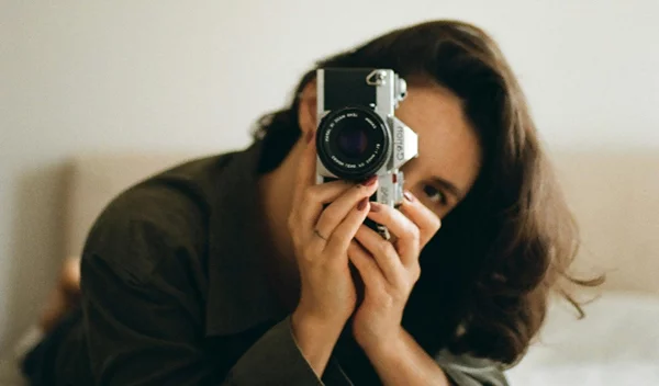 Ημερήσιες προβλέψεις 12/11: Ποια ζώδια ευνοούνται σήμερα;