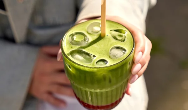 Προσοχή στο τσάι matcha - Πώς η υπερβολική κατανάλωση οδηγεί σε κόπωση και αναιμία