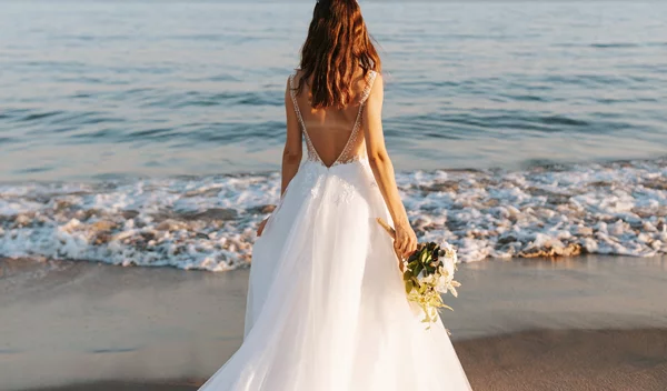 Τα 7 πιο δημοφιλή αρώματα που επιλέγουν οι νύφες διαχρονικά