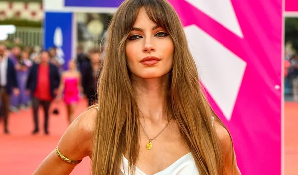 Τα 5 πανέξυπνα makeup hacks που ακολουθούν όλες οι Γαλλίδες για να δείχνουν νεότερες