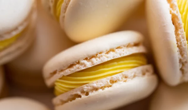 Το πιο γλυκό άρωμα της Zara - Θα σε κάνει να μυρίζεις βανίλια και... μακαρόν!